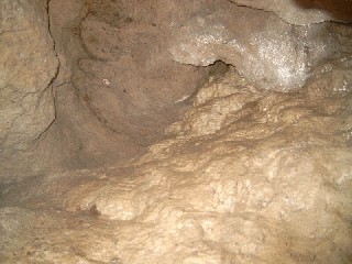 Naciek w jaskini Bajka II