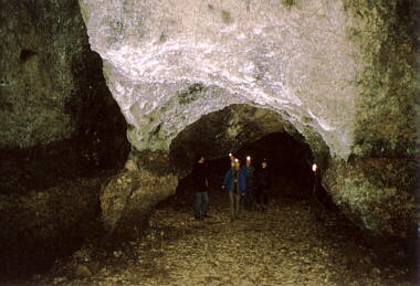 W glebi jaskini